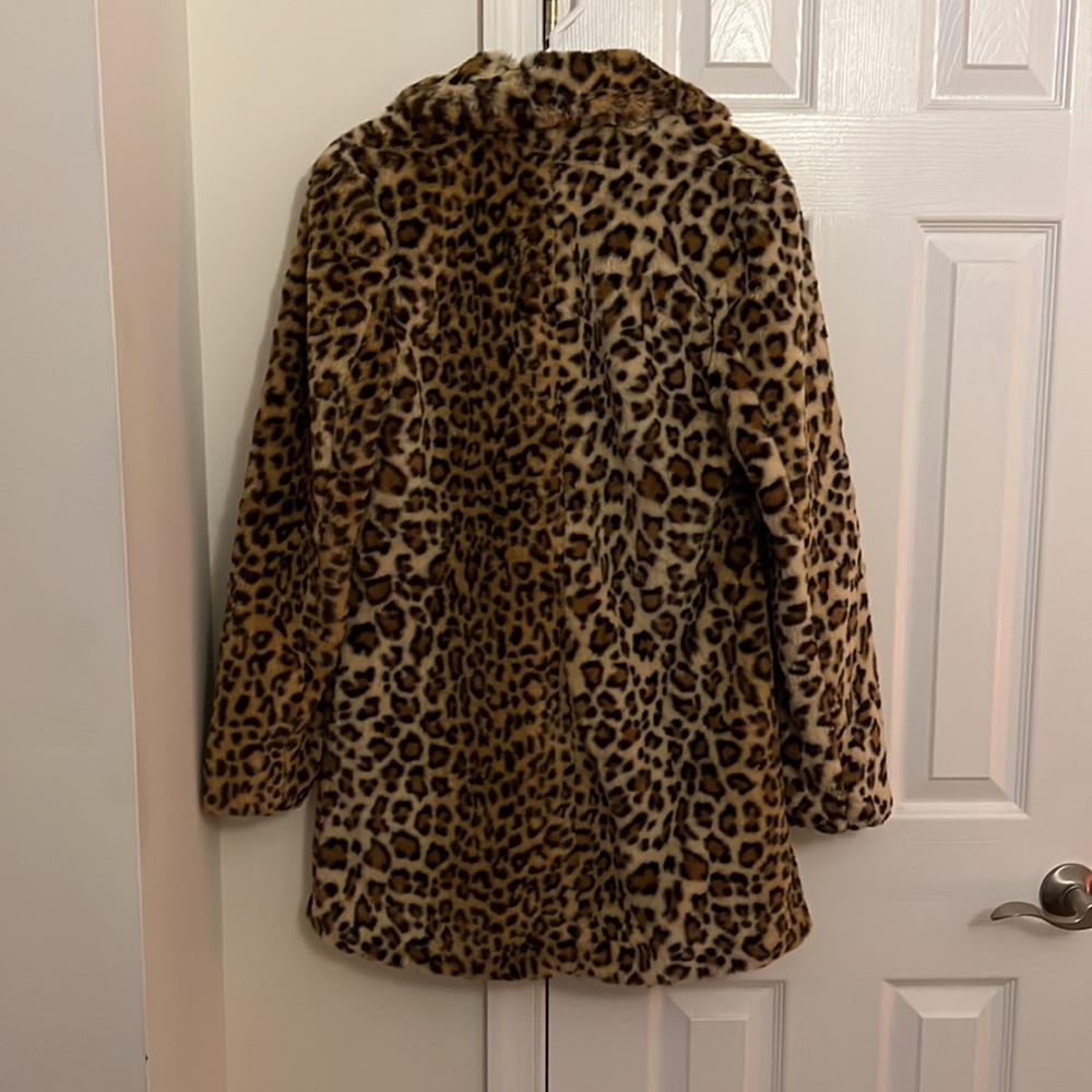 Leopard Print Jacket - Picture 2 of 3